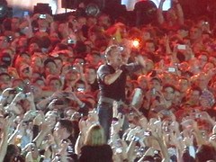 Bruce Springsteen will lead the crowd in first of two Hall of Fame shows at the Garden (photo by twi-ny/mdr)