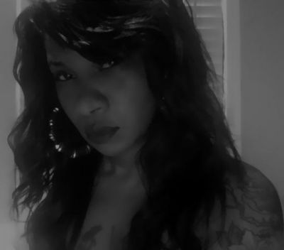 The multitalented Jean Grae gets into literary criticism at the Tank