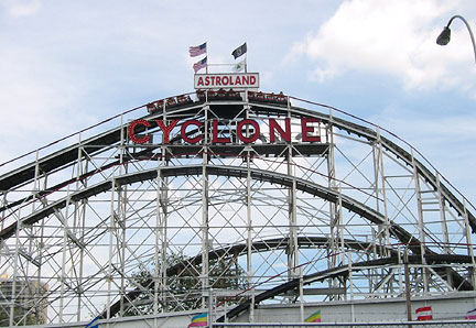 Coney Island landmark opens for the season on Marchc 28 (photo by twi-ny/mdr)