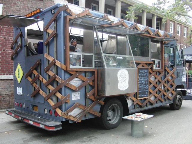 Socially conscious Snowday Food Truck will be in Flatiron District giving out free treats to celebrate National Maple Syrup Day (photo by twi-ny/mdr)