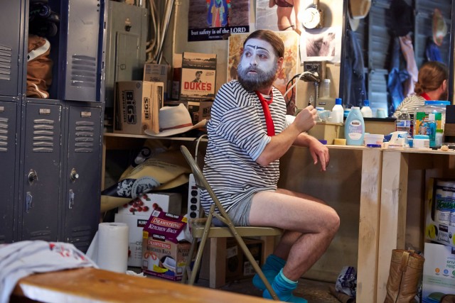 Nothing can stop Chip Baskets (Zach Galifianakis) from becoming the clown he is meant to be (photo by Ben Cohen/FX)
