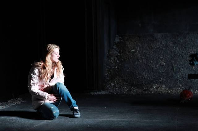 Marin Ireland gives a tour-de-force performance in IRONBOUND at the Rattlestick (photo by Sandra Coudert) 