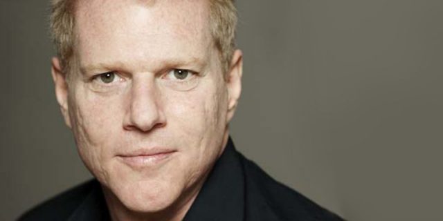 Native New Yorker  and proud American Noah Emmerich will be at JCC on March 28 for live podcast