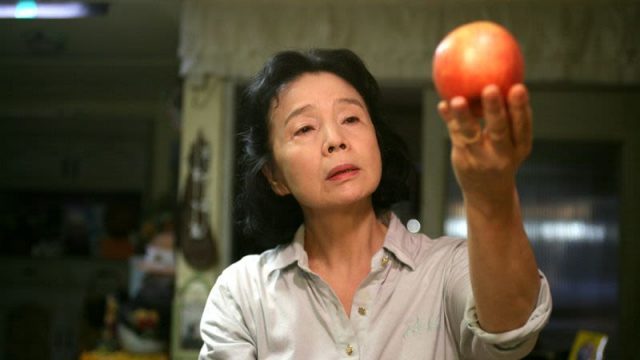 Yun Jung-hee returns to the screen for the first time in sixteen years in moving Poetry